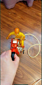 Old Soviet toy motorcycle red lithographed tin body, side view – detail 7