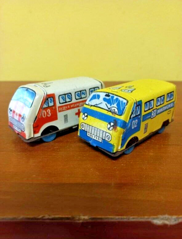 RAF-977 Militia tinplate toy van with Russian lettering