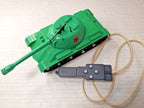 Remote control toy tank with wired four-button controller – detail 8
