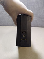 Vintage Alpinist 418 portable radio in black plastic case with handle – detail 5