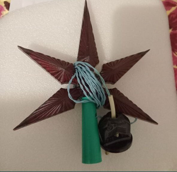 Zvezdochka Soviet tree topper in its original cardboard box with factory label – detail 6