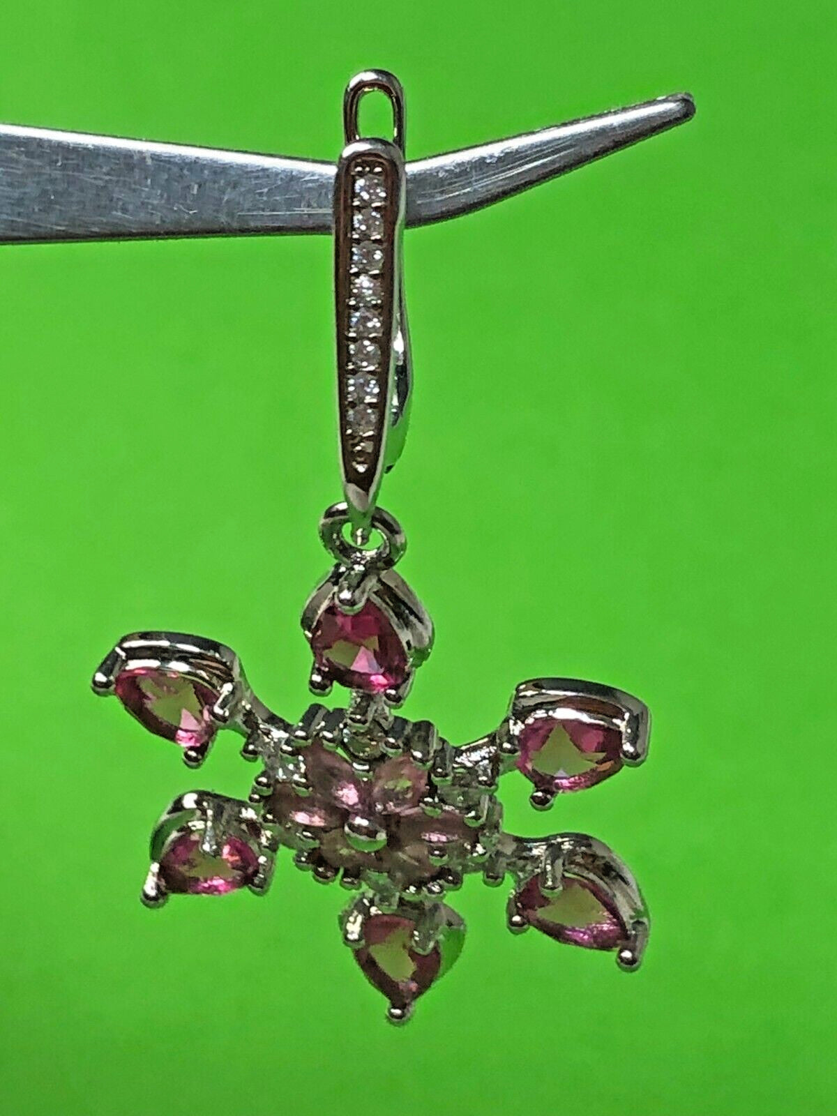 925 silver earrings with round center stone and six pear-cut pink stones – detail 8