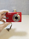 Traveler Super Slim XS 70 Y2K digital camera in metallic red