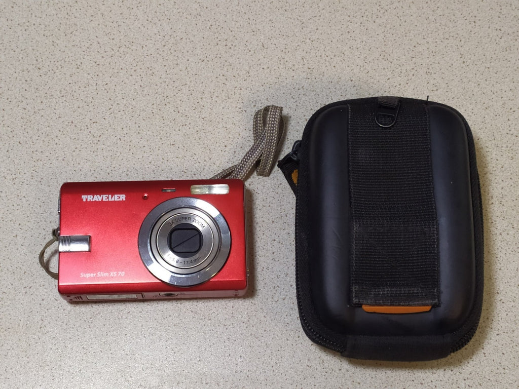 Traveler Super Slim XS 70 with wrist strap and case – detail 10