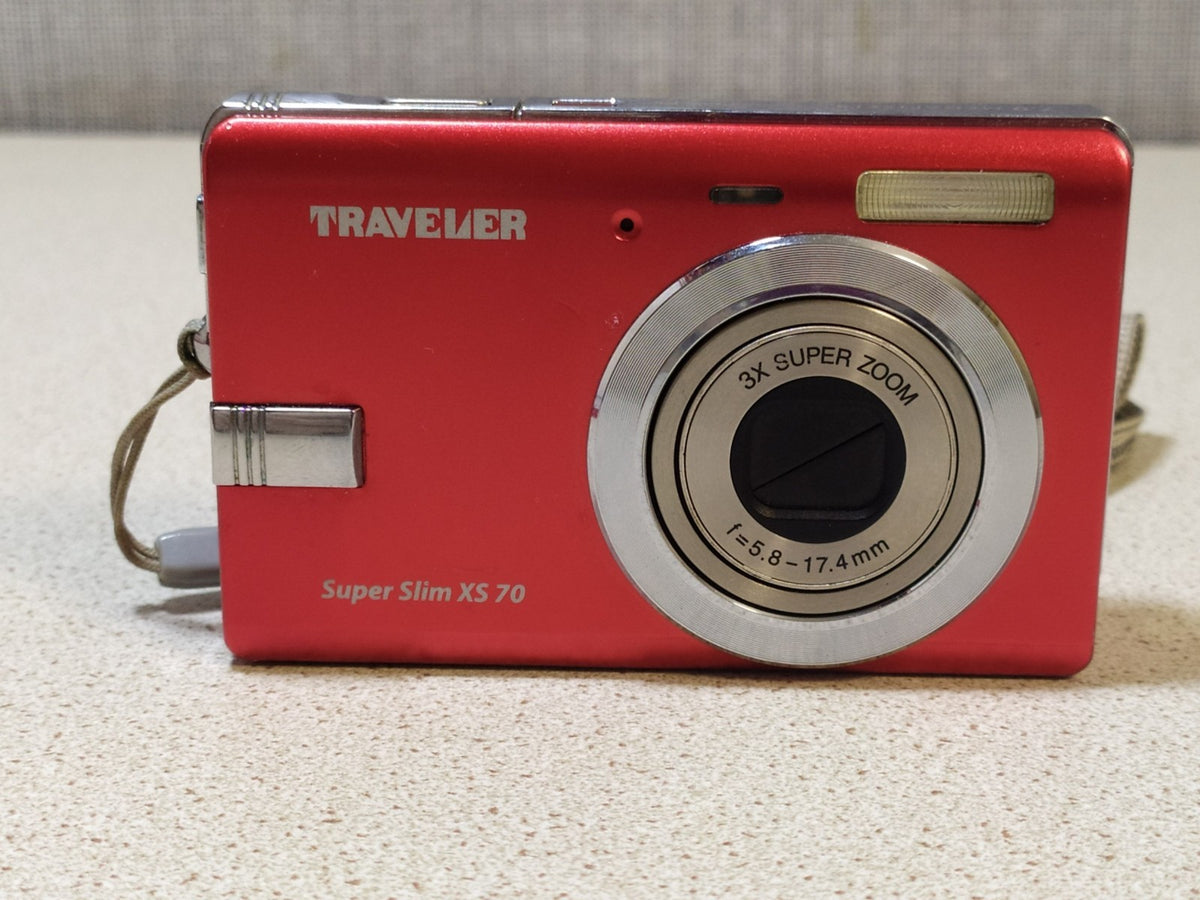 Vintage digital camera Traveler XS 70 with 3x zoom lens extended – detail 14