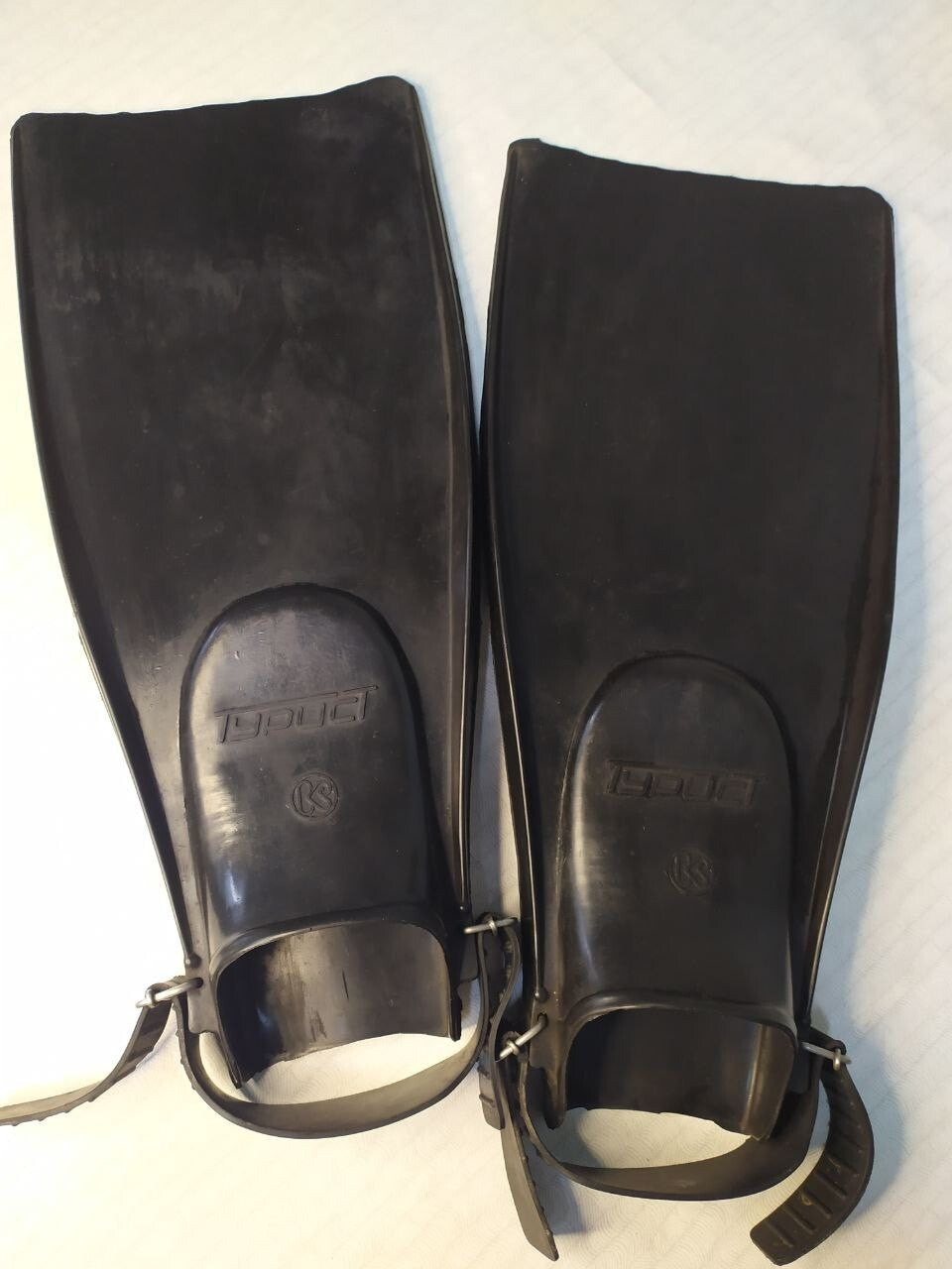 Turist Soviet diving fins in black rubber made in Kiev