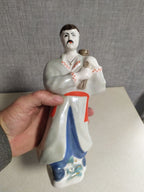 Original Soyuz-Viktan paper label on the back of the porcelain bottle