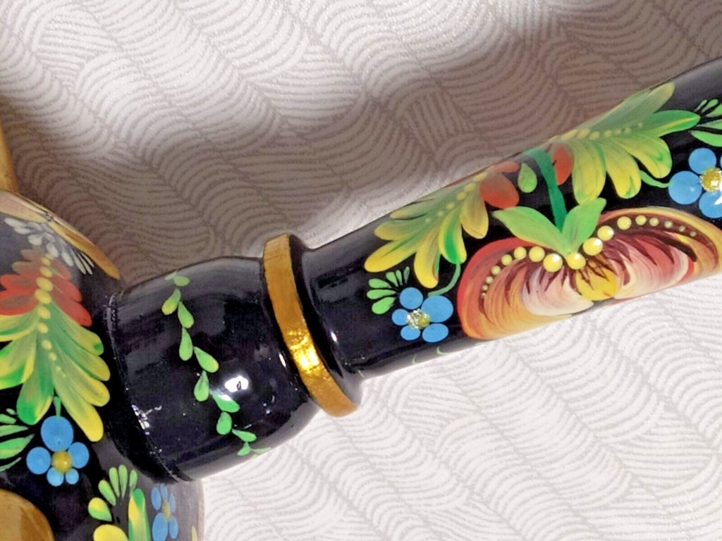 Cossack hetman symbol mace with golden spikes and glossy varnish – detail 6