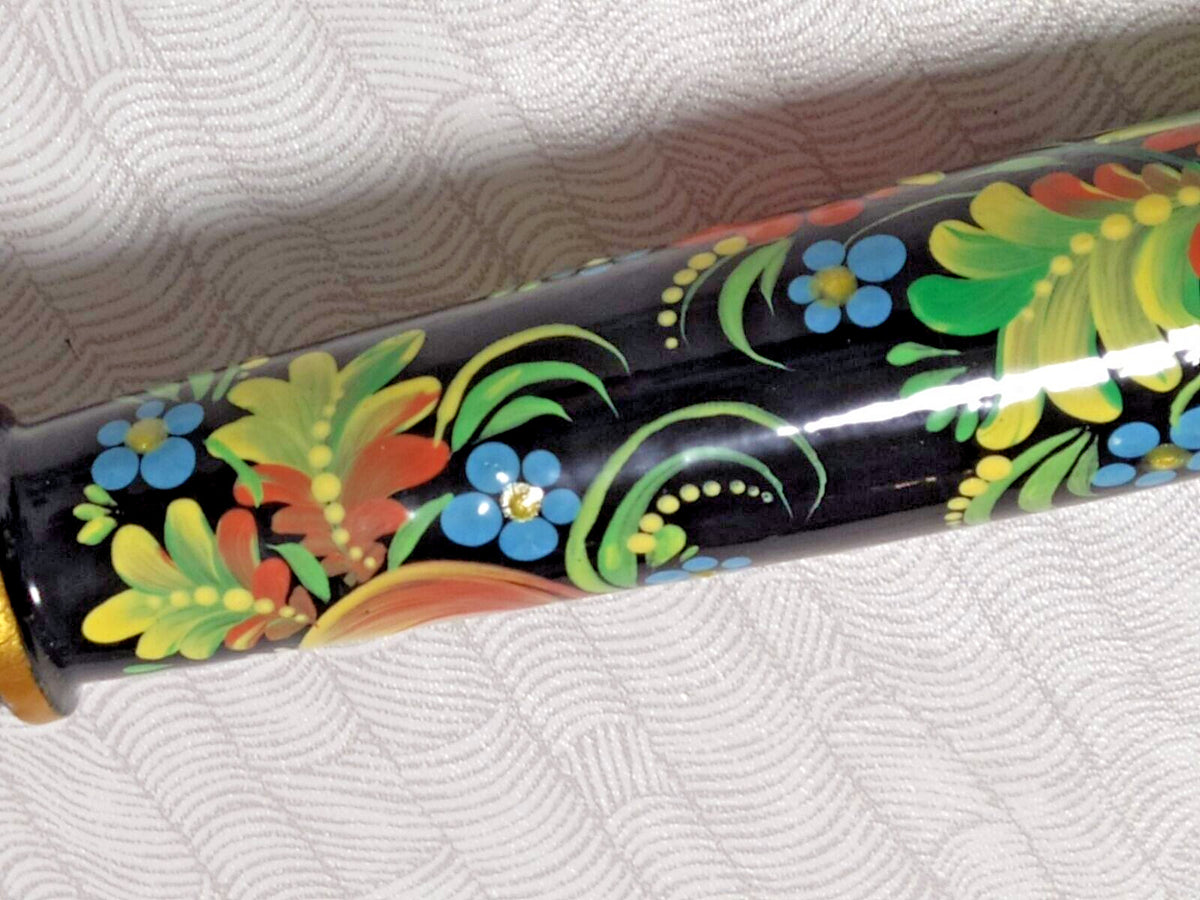 Hand-painted Ukrainian mace with wooden bead pendant at the base – detail 7