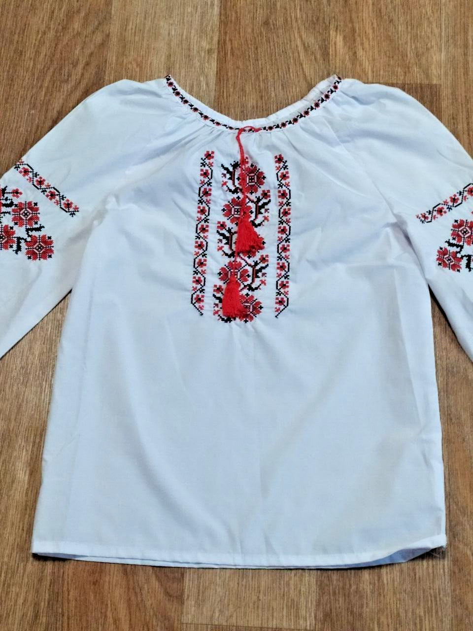 Ukrainian vyshyvanka for girls, white blouse with red and black floral embroidery