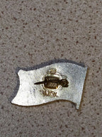 CCCP pin marking sixty years of the Soviet Union with flag design – detail 5