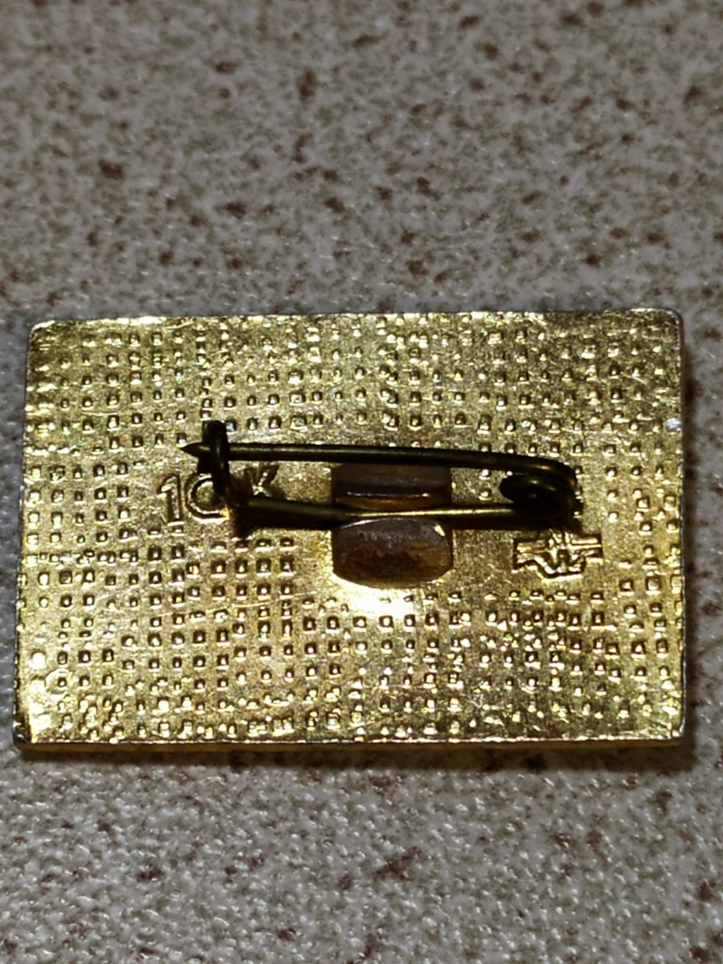 Reverse of a 1977 Soviet anniversary pin
