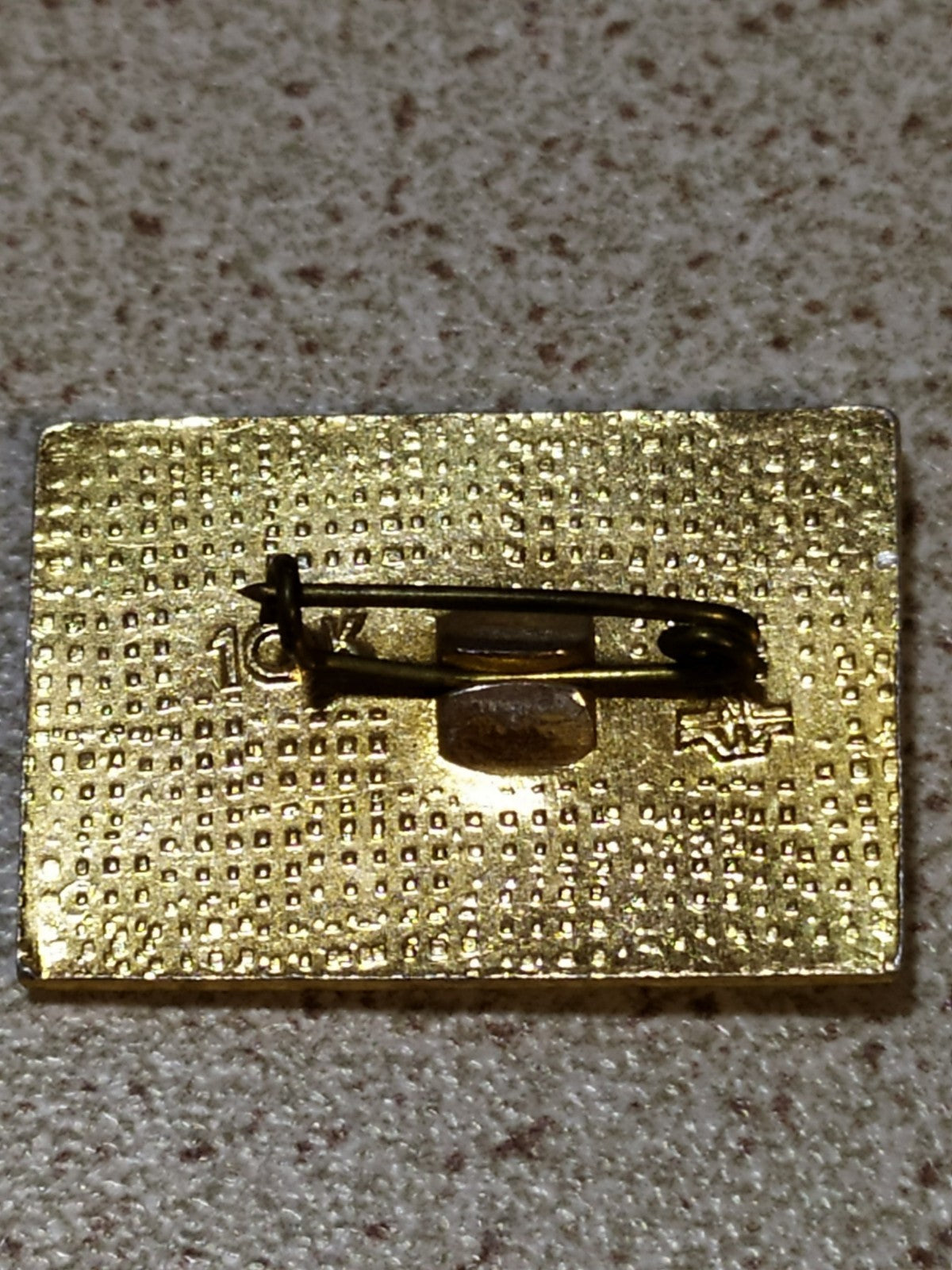 Reverse of a 1977 Soviet anniversary pin