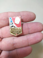 Vintage USSR Shock Worker badge front view
