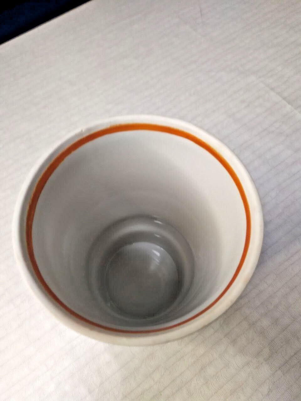 Hand-painted floral pattern and gold banding on the porcelain vase – detail 6