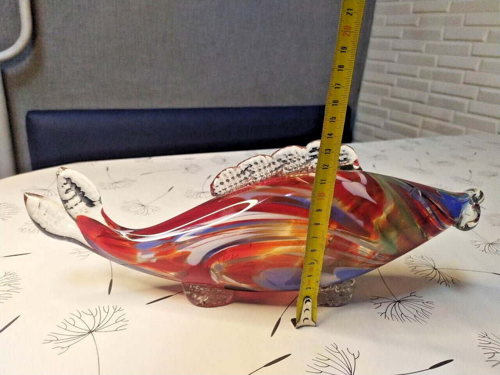 Hand blown glass fish with applied clear ribbed fins and open mouth – detail 11