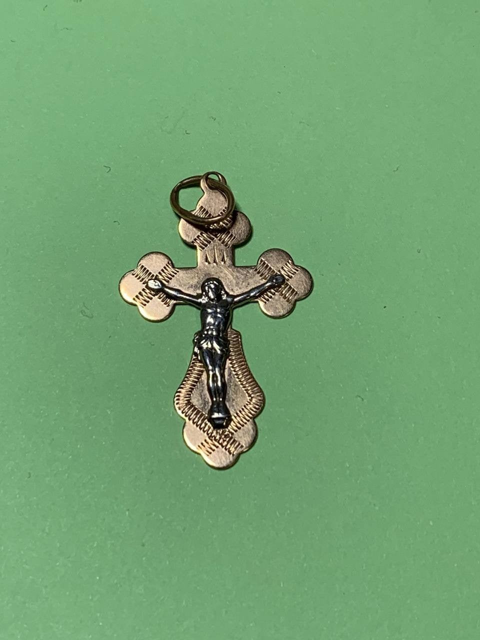 Religious gold pendant, 1.64 grams, detail view – detail 7
