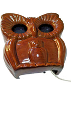 Elektronika clock owl with owlet, brown glazed ceramic body, front view – detail 11