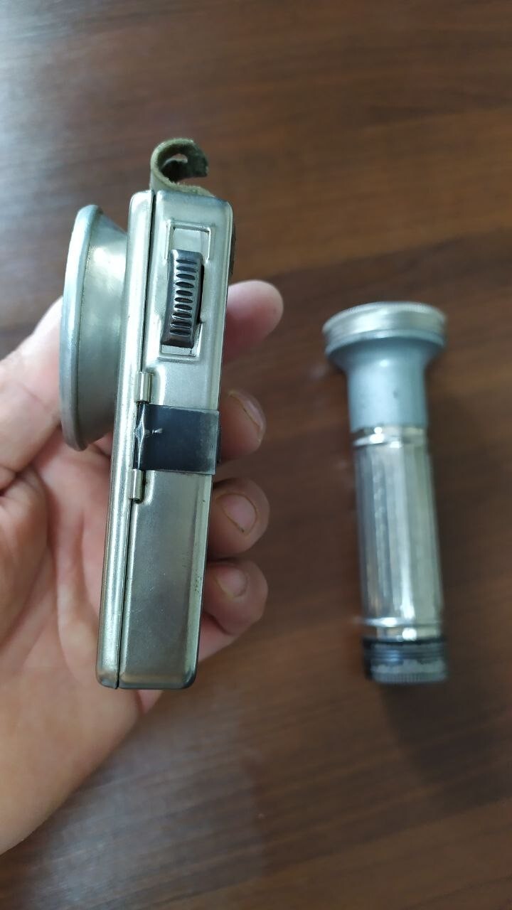 Soviet pocket signal lamp metal case with patina and surface marks – detail 6