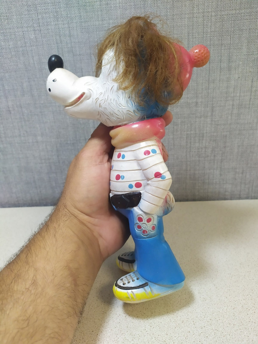 Measuring the 9 inch USSR cartoon character rubber toy