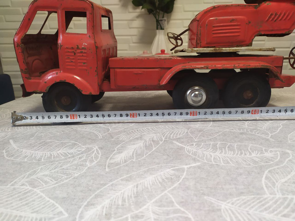 Large USSR toy ladder truck with turning mechanism, side view – detail 10