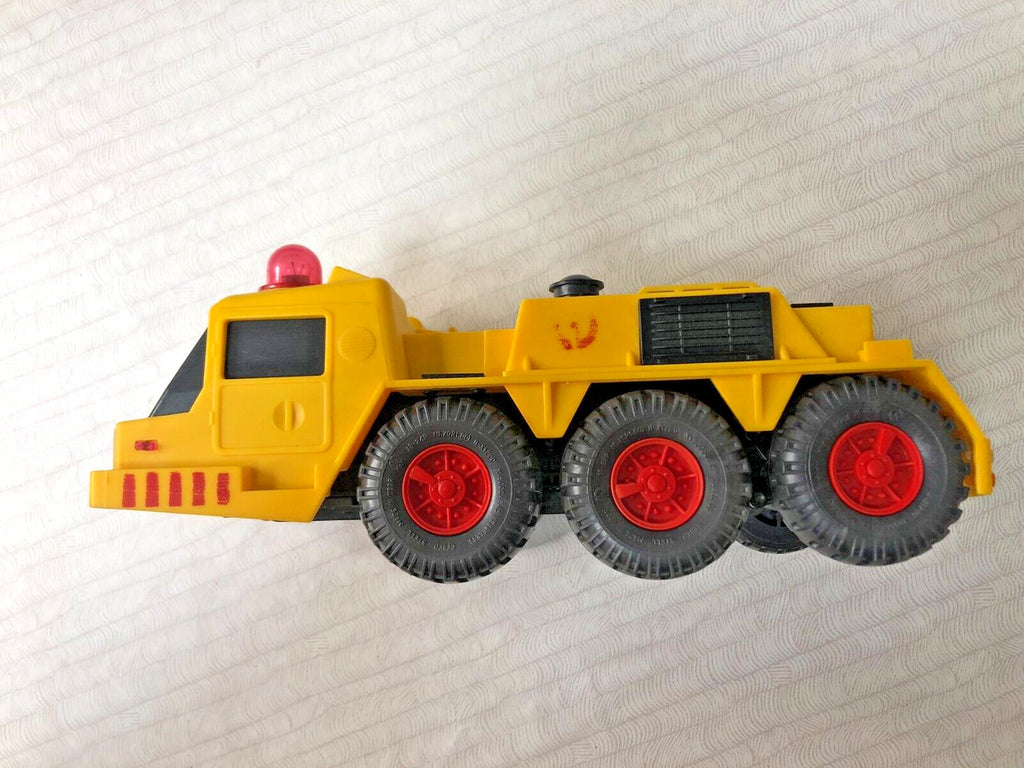 Original factory box of the Soviet toy car with vintage graphics – detail 16