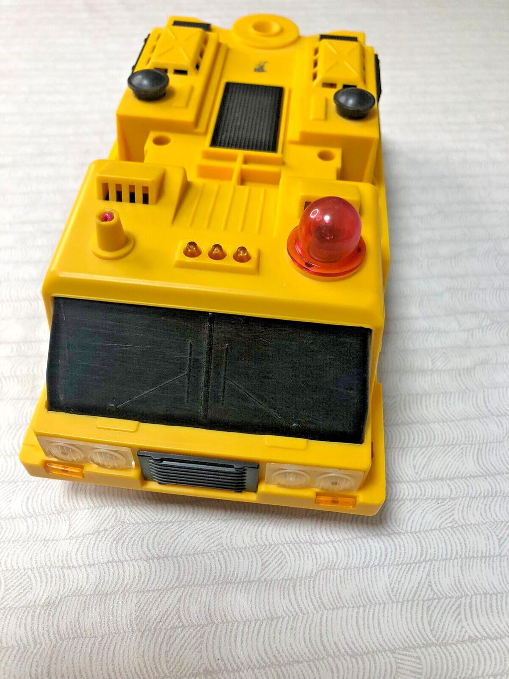Gnom-3 RC truck six-wheel yellow body with number 1 decal – detail 5