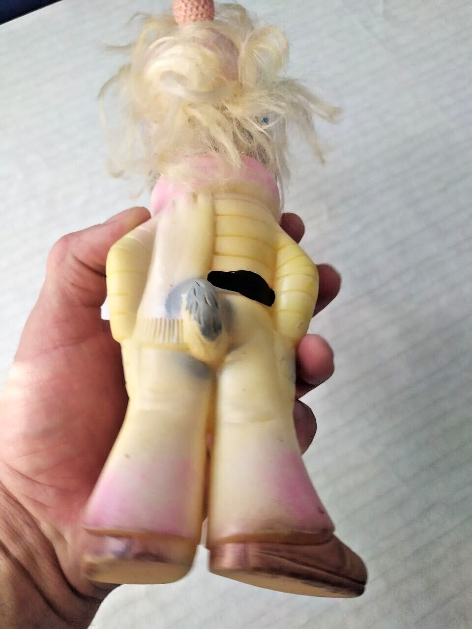 Old Soviet toys: Wolf figure base without squeaker hole – detail 7