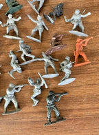 Old Soviet toys plastic army men close-up – detail 6