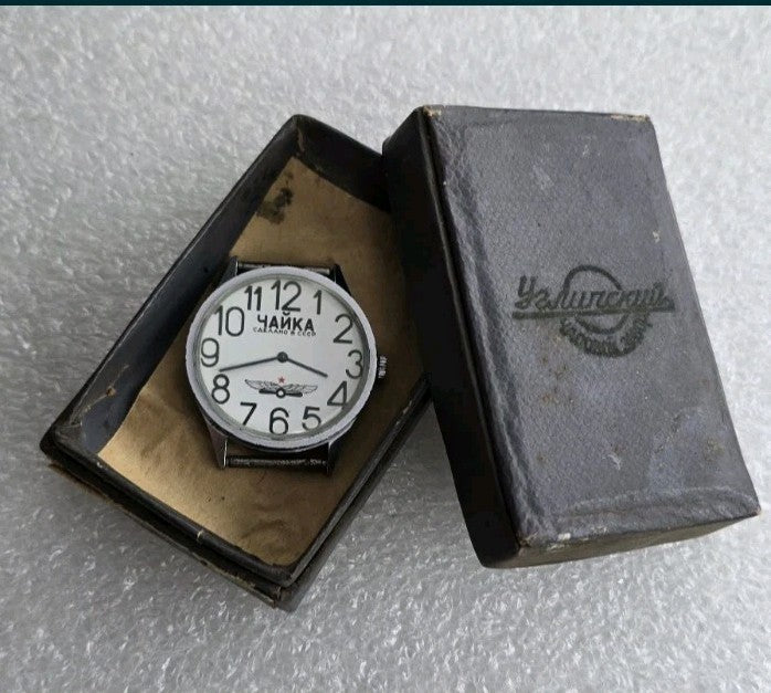Chaika 1601A 17-jewel mechanical movement