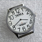 Chaika watch winged star logo with red star on the dial – detail 5
