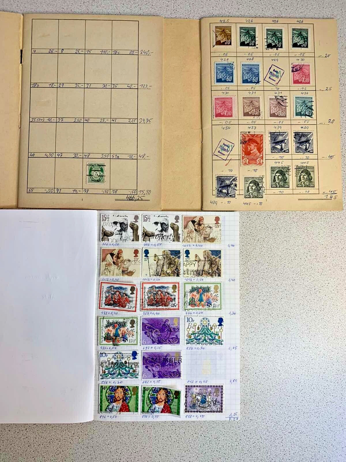 Great Britain Machin and Christmas stamps in a vintage stockbook – detail 15