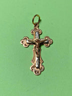Religious gold pendant from Ukraine weighing 1.94 grams