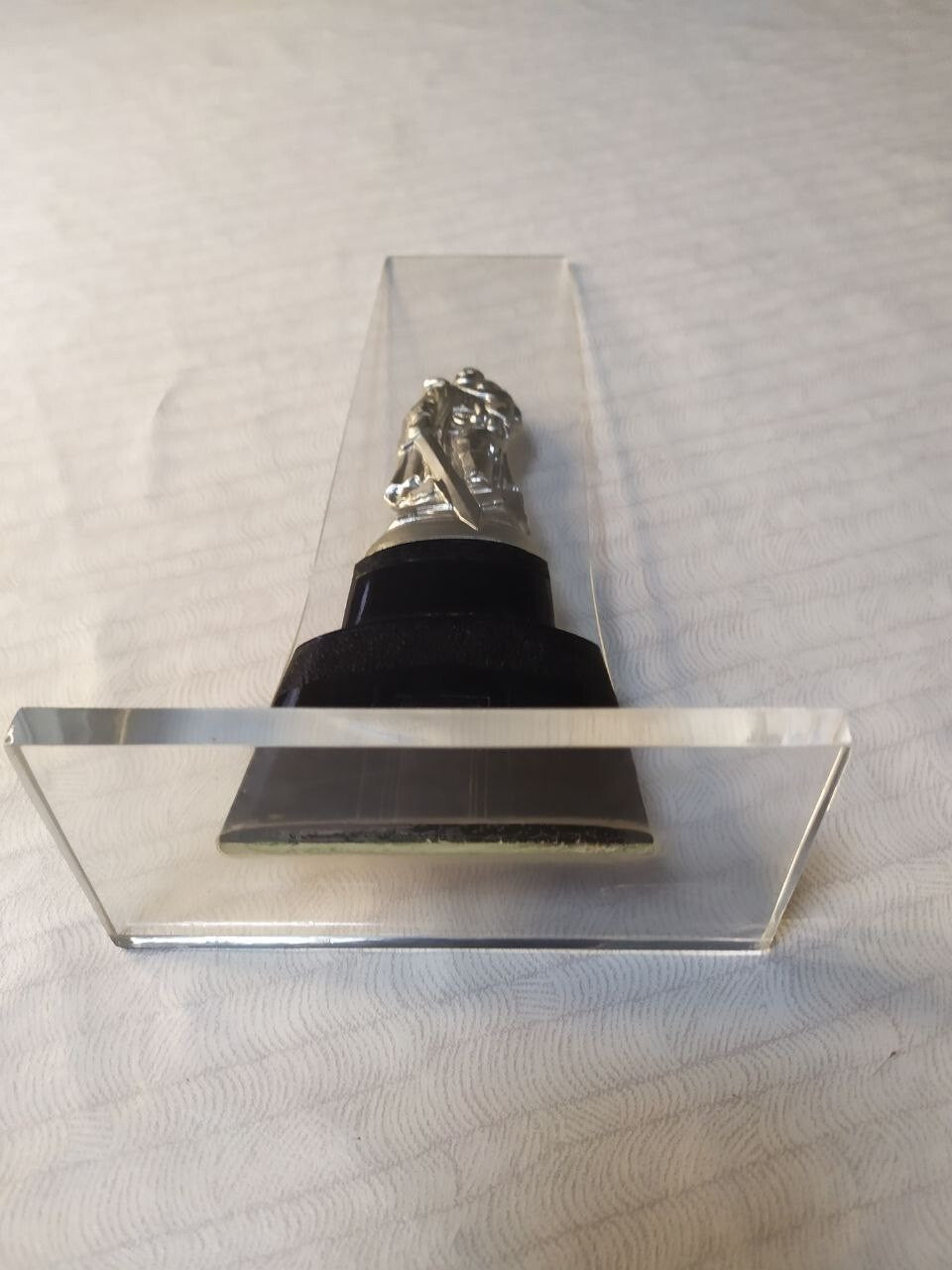 Soviet souvenir statue in transparent plexiglass upright stand on black base – detail 9