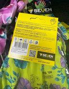 Seven women's gardening gloves size 8 medium large
