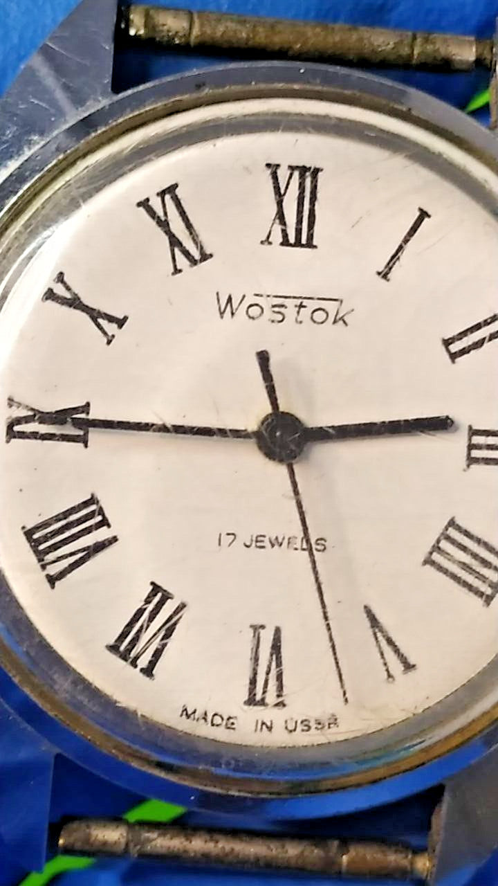 Vintage Wostok watch dial with Made in USSR at 6 o'clock – detail 5