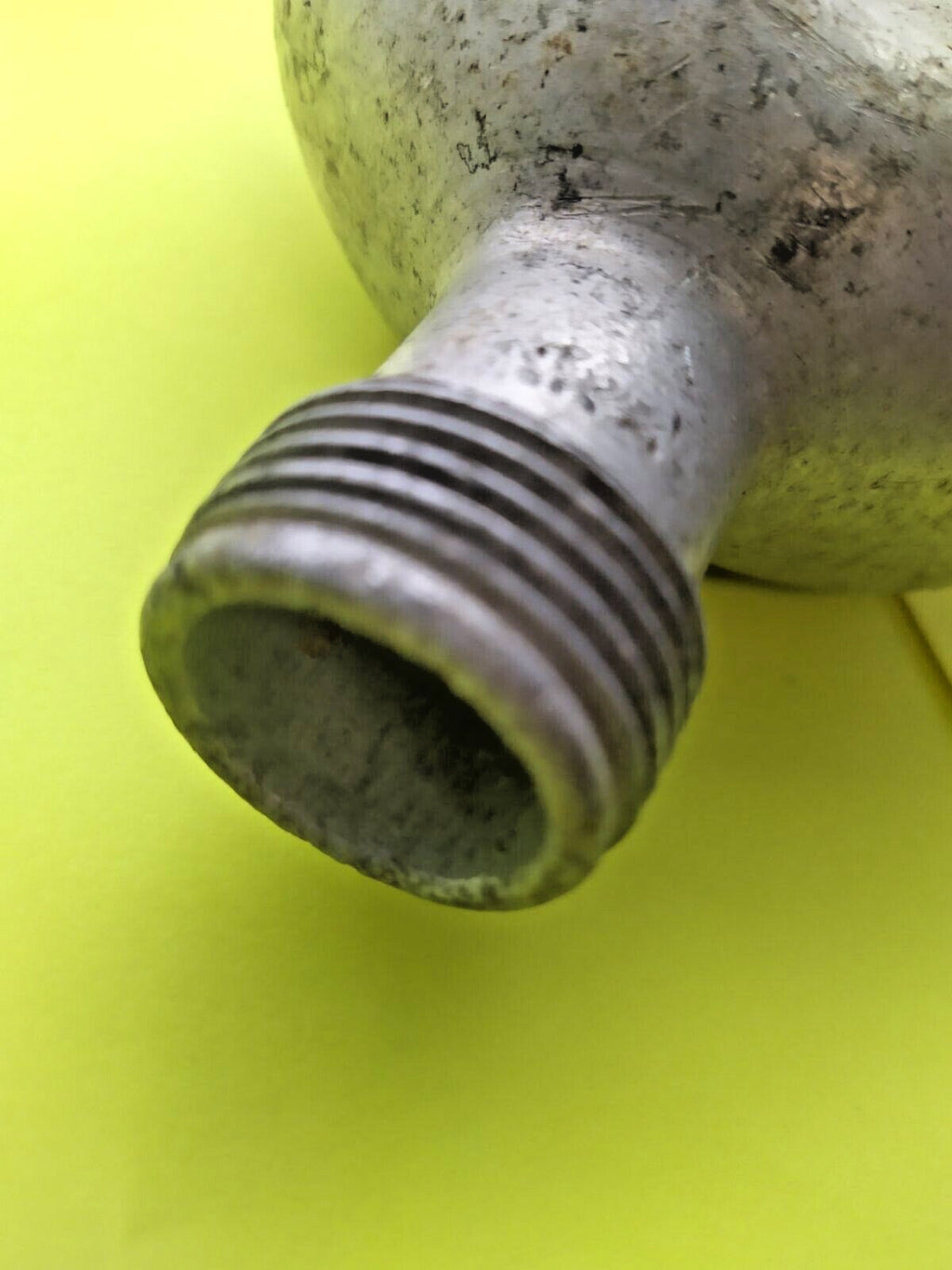 WW2 battlefield relic aluminum canteen without screw cap – detail 7